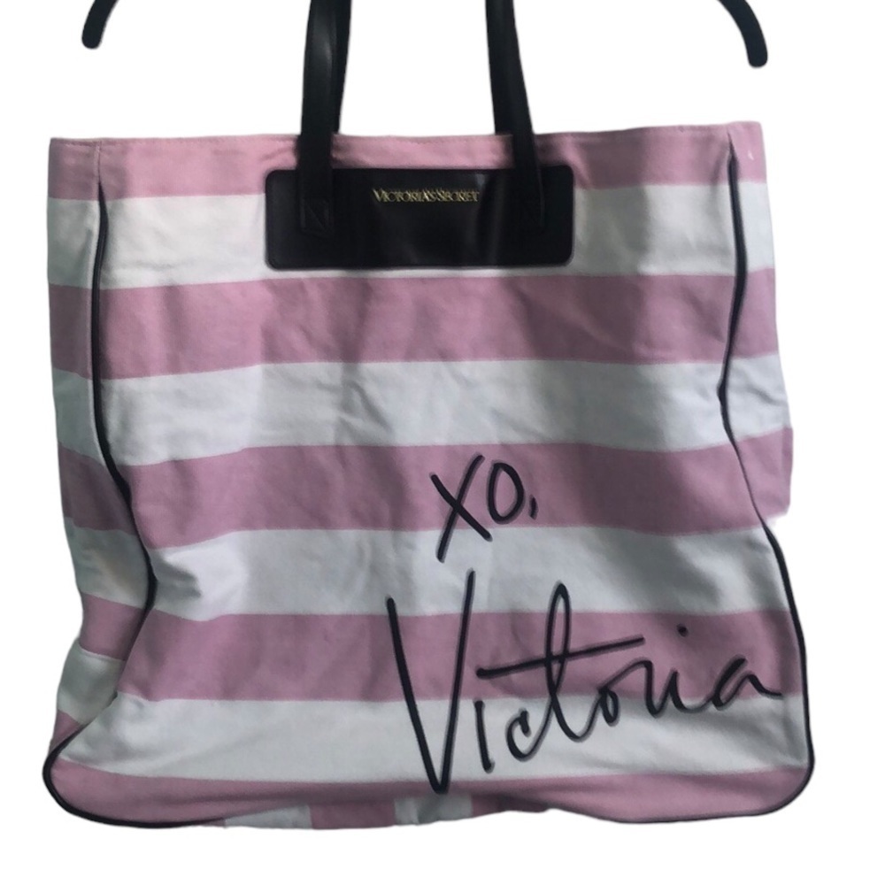 Victoria Secret Limited Edition Tote Xo Free With Purchase